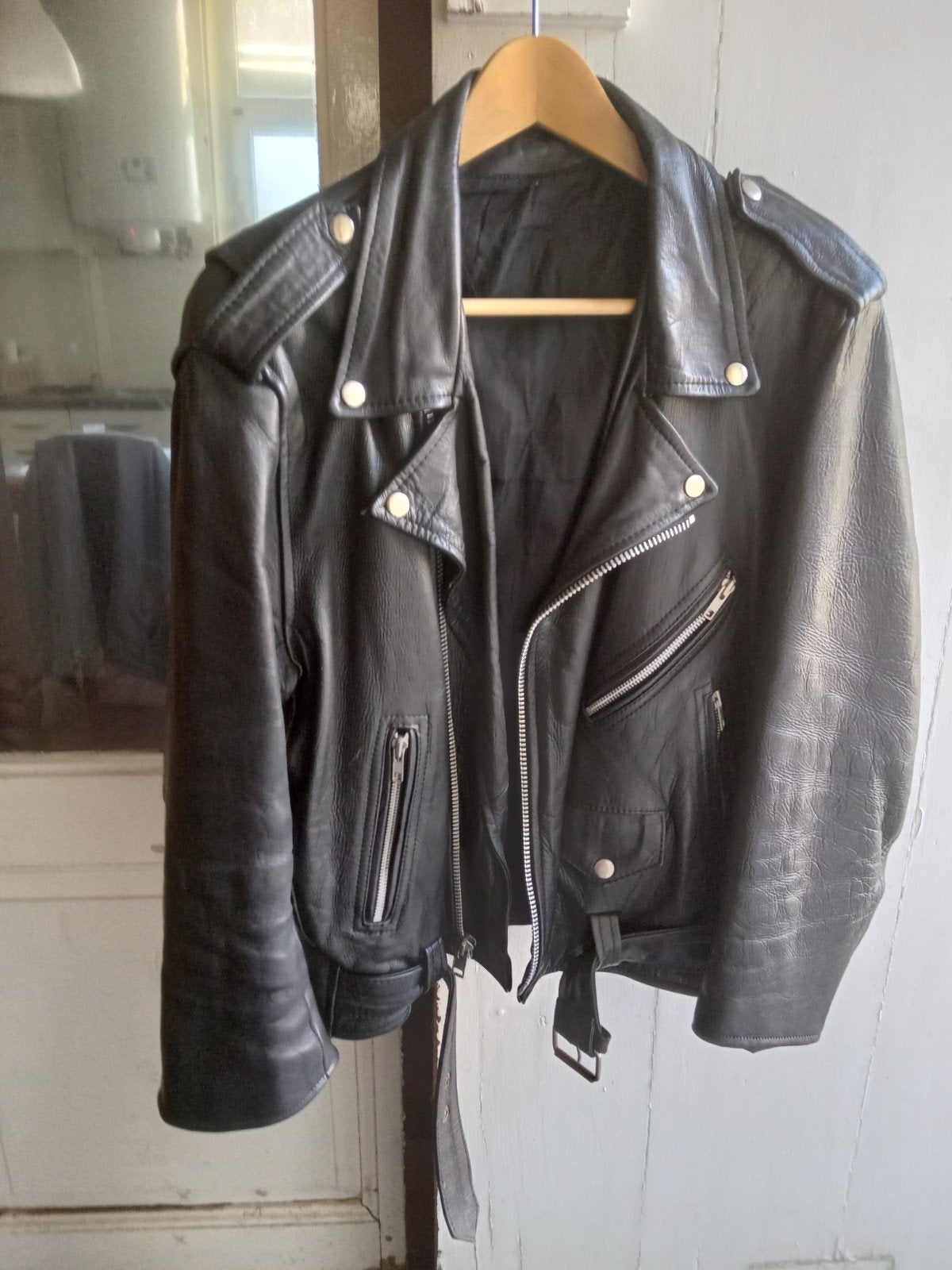 Perfecto femme taille44, Ophalen