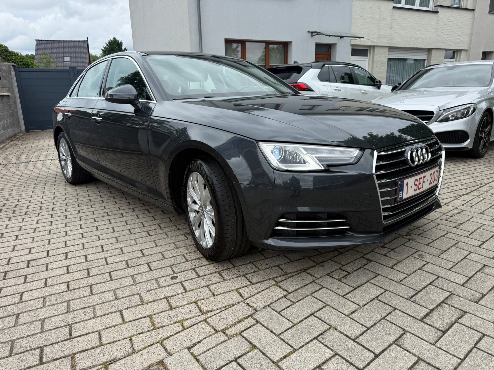 Audi A4  1.4 TFSI 110/150 pk Automaat 2016, Autos, Audi, Achat, Entreprise, A4, Noir