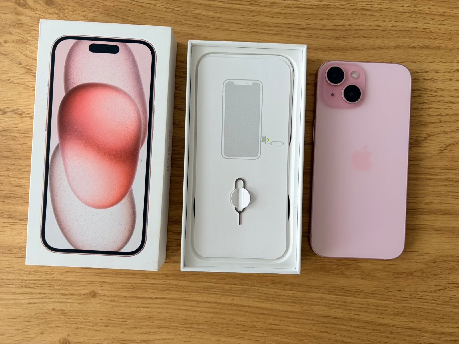 Iphone 15, Télécoms, Enlèvement, Comme neuf, Rose, IPhone 15
