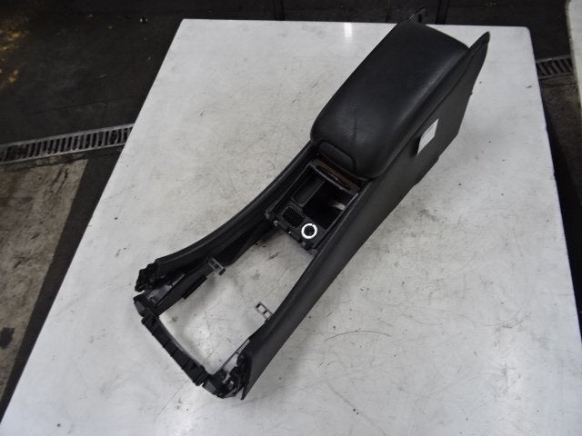 MIDDENCONSOLE Mercedes-Benz C (W203) (01-2000/02-2007), Gebruikt, Mercedes-Benz, Mevr. I. Hauben, Rue de l'Espoir 34 34
4030  GRIVEGNÉE, BE