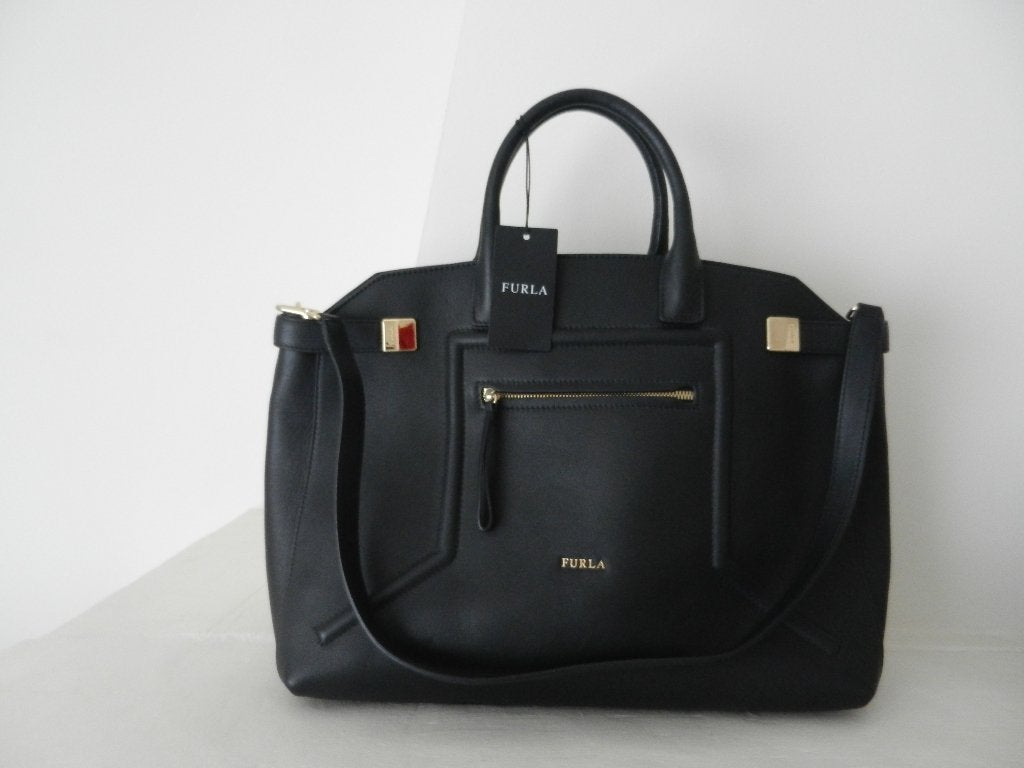 Furla damestas - perfecte staat - nooit gebruikt, Bijoux, Sacs & Beauté, Sacs | Sacs Femme, Enlèvement ou Envoi, Neuf, Noir, Autres types
