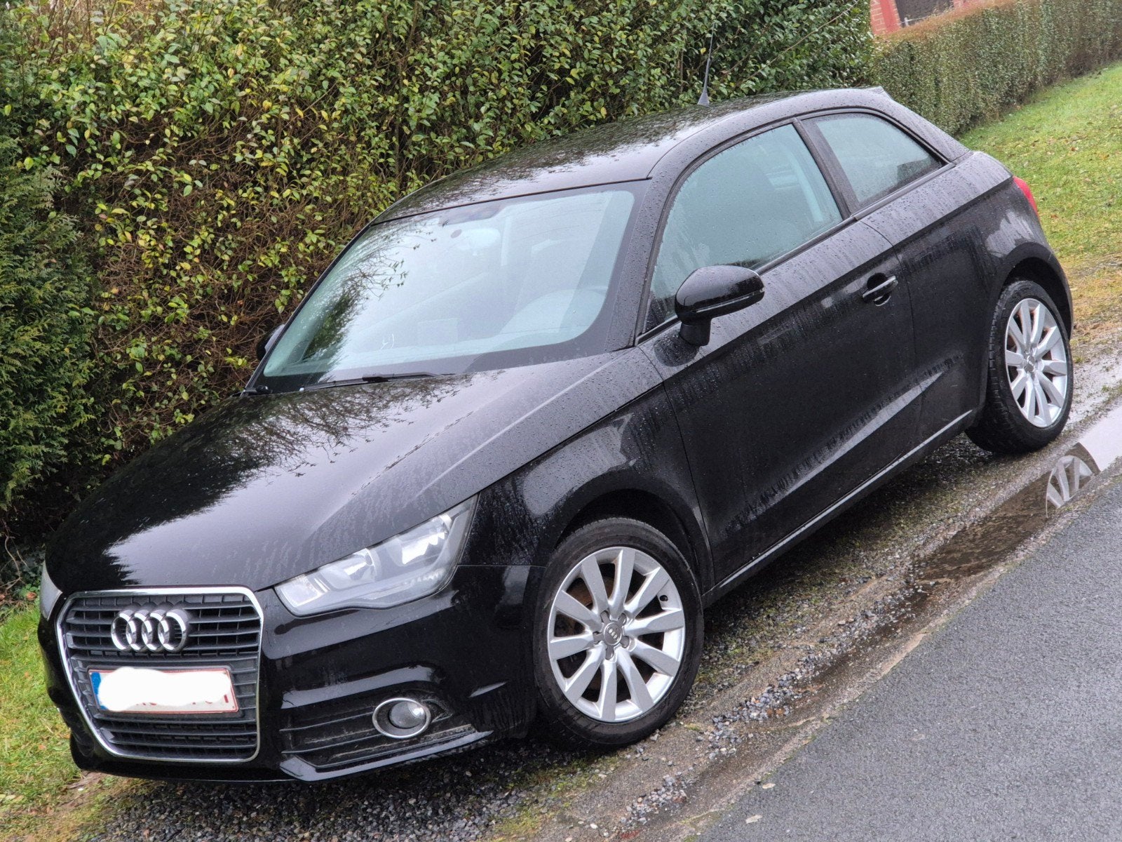 audi A1 16tdi 2010.130mkm 1prop gps clima ctok 5700€, Auto's, Euro 5, A1, Zwart, 1600 cc