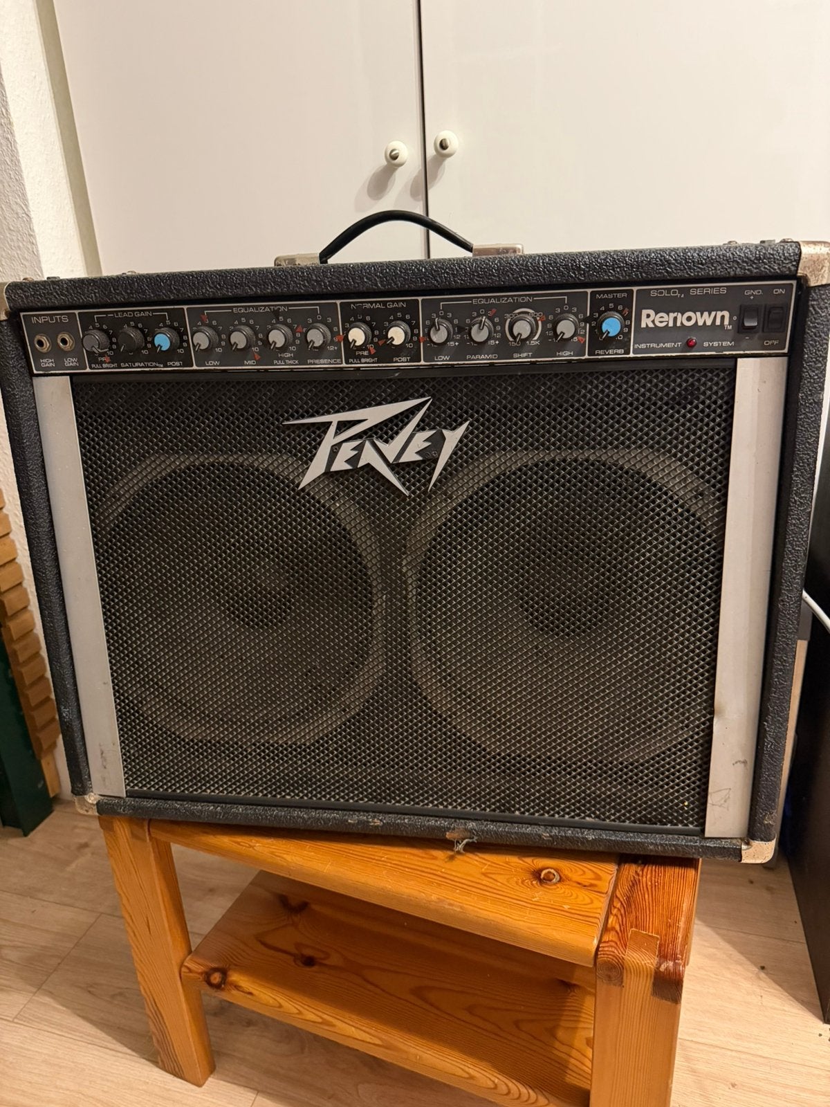 Peavey Renown 212 Solo Series + Pédale Automixer, Musique & Instruments, Enlèvement, Utilisé, Guitare, 100 watts ou plus