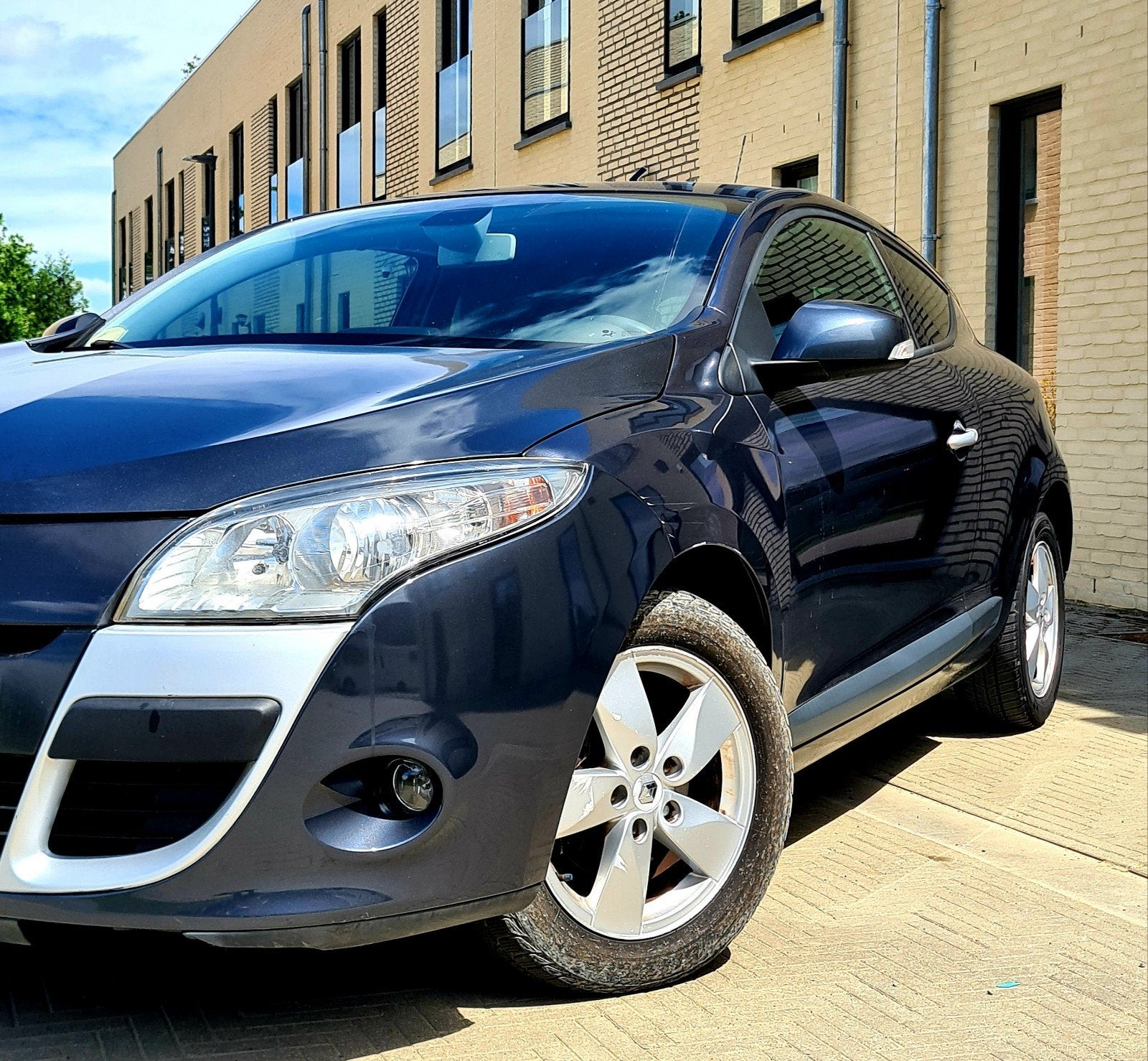 Renault Megane 1.6i Euro 5 klaar voor registratie, Auto's, Euro 5, Cruise Control, Bedrijf, Handgeschakeld