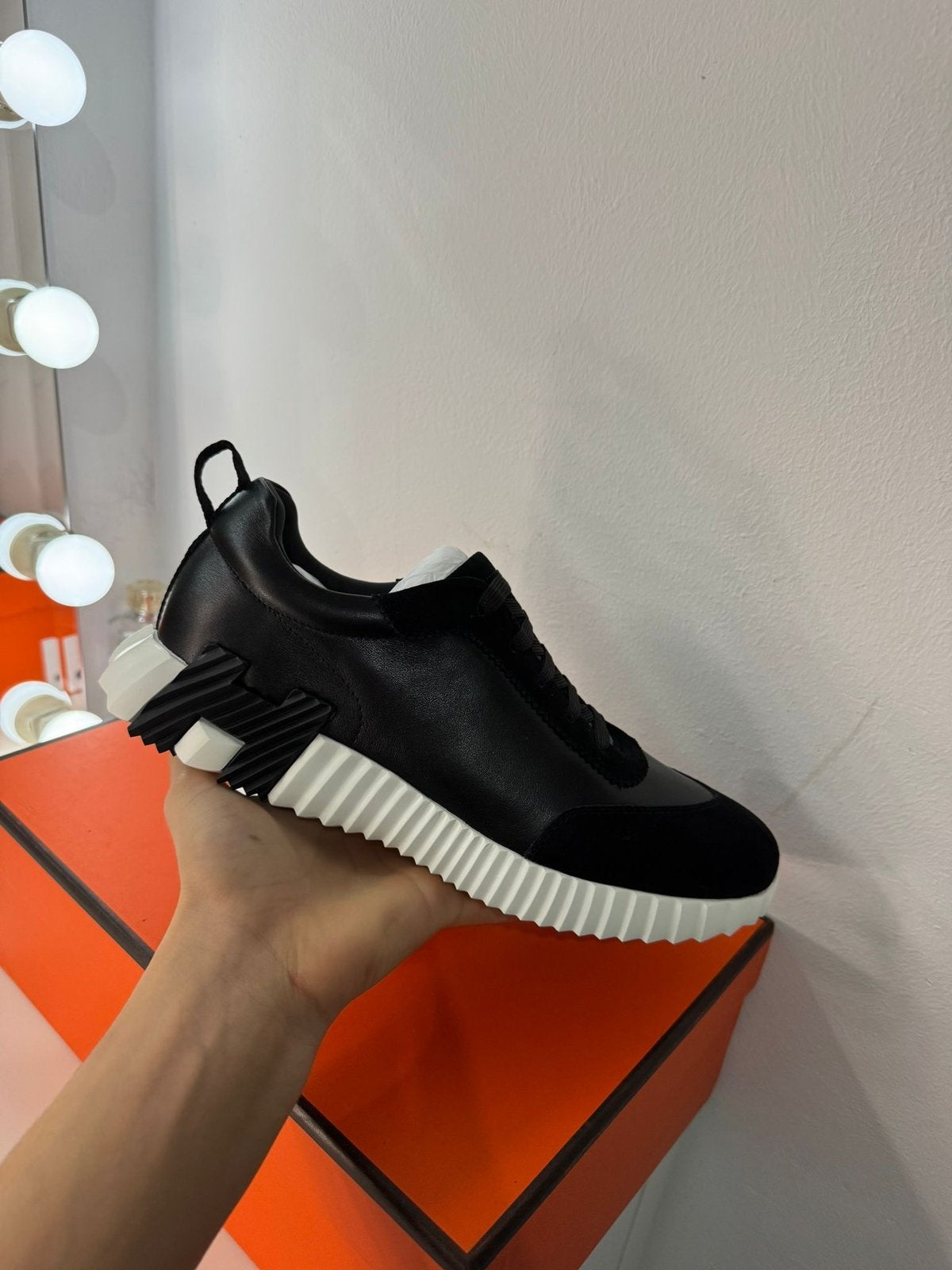 Espadrilles rebondissantes Hermès, Vêtements | Hommes, Neuf, Enlèvement ou Envoi, Baskets, Noir
