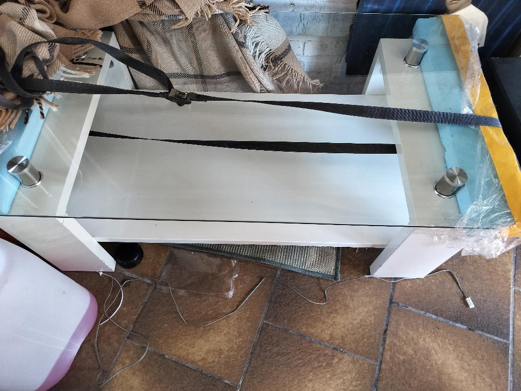 Salontafel, Ophalen