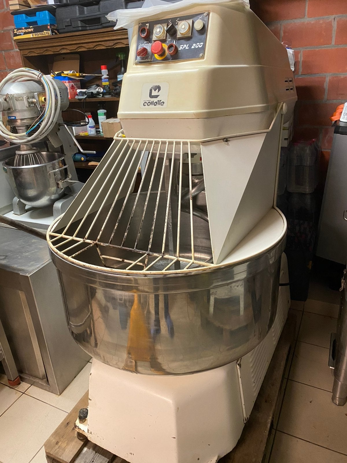 Professionele planeetmenger / deegmixer, Elektronische apparatuur, Keukenmixers, Ophalen
