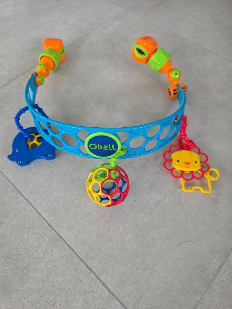 Oball baby activity speelboog flex 'n go, Kinderen en Baby's, Ophalen, Zo goed als nieuw