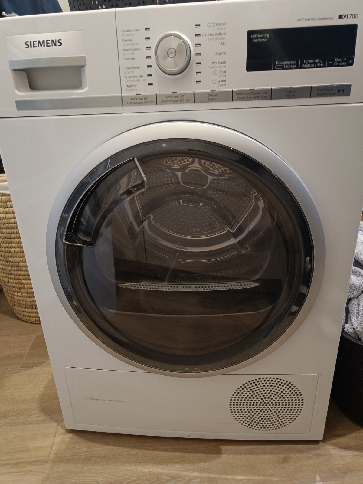Siemens iQ700 Droogkast – Printplaat storing / Handige harry, Ophalen, Gebruikt, 8 tot 10 kg, Voorlader