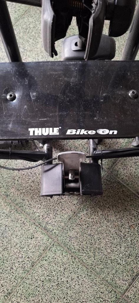 Fietsrek Thule, Ophalen, 2 fietsen, Gebruikt, Trekhaakdrager