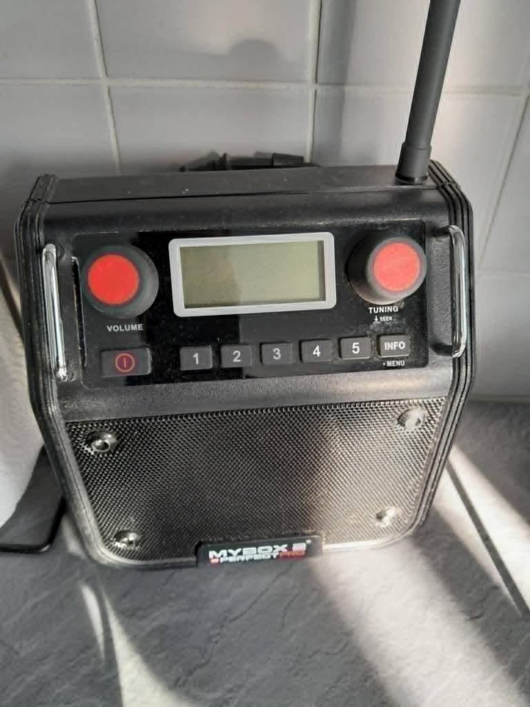 Werfradio perfect pro, Audio, Tv en Foto, Ophalen of Verzenden, Zo goed als nieuw, Bouwradio