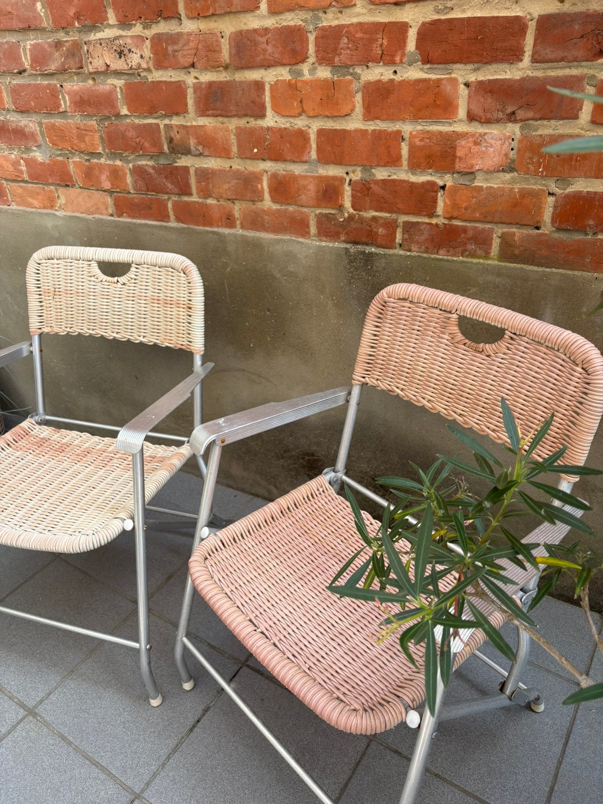 Vintage design alu wicker folding chairs Hilbrant Tossa, Ophalen of Verzenden, Zo goed als nieuw, Aluminium