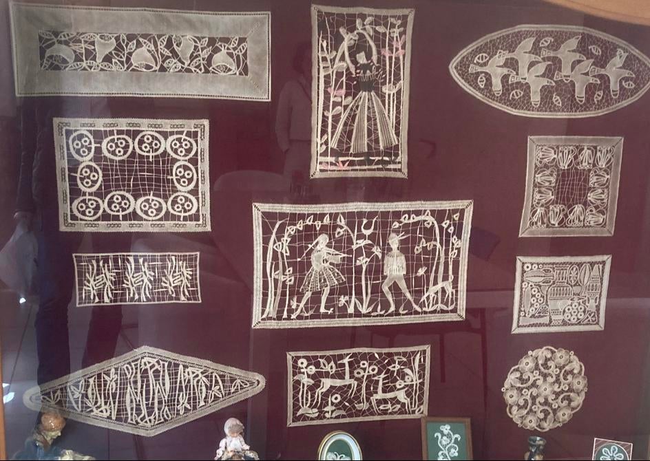 Vintage handgemaakte kantkloswerk, Hobby en Vrije tijd, Kantklossen, Ophalen of Verzenden