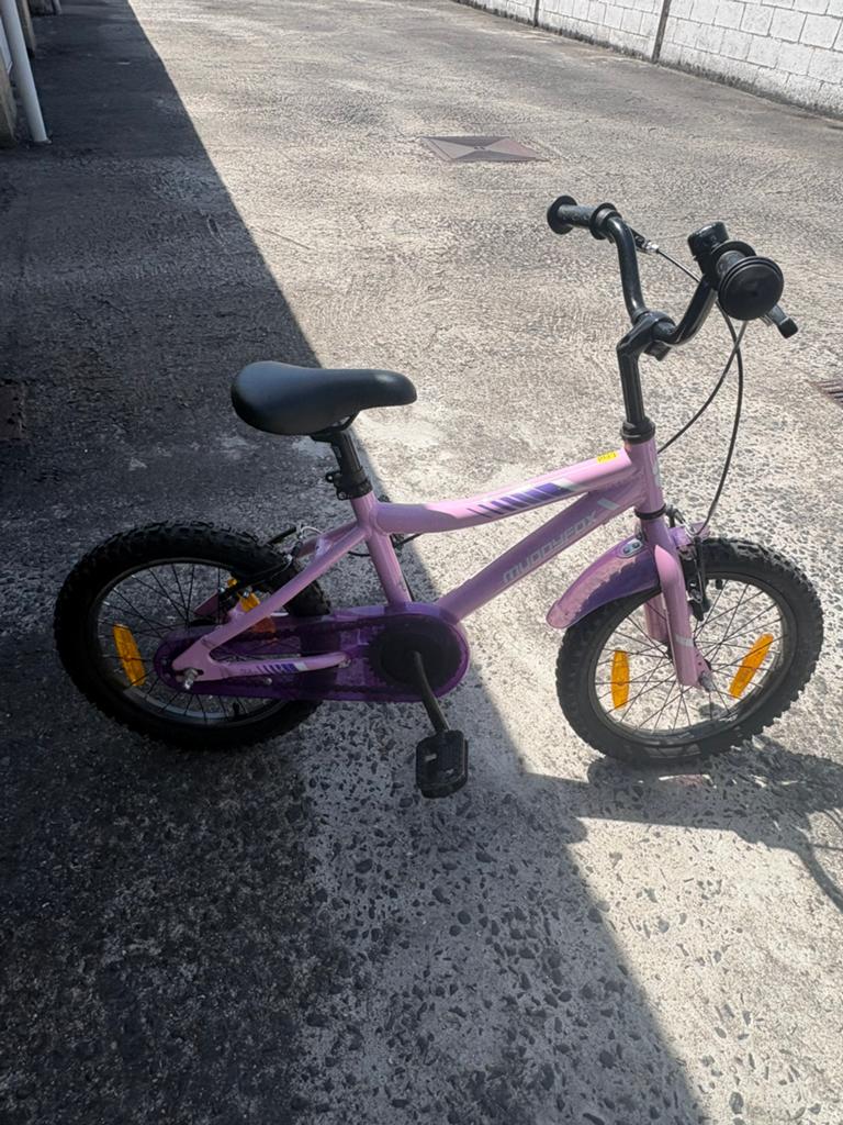 Velo fille, Vélos & Vélomoteurs, Vélos | Vélos pour enfant, Enlèvement, Comme neuf, Moins de 16 pouces