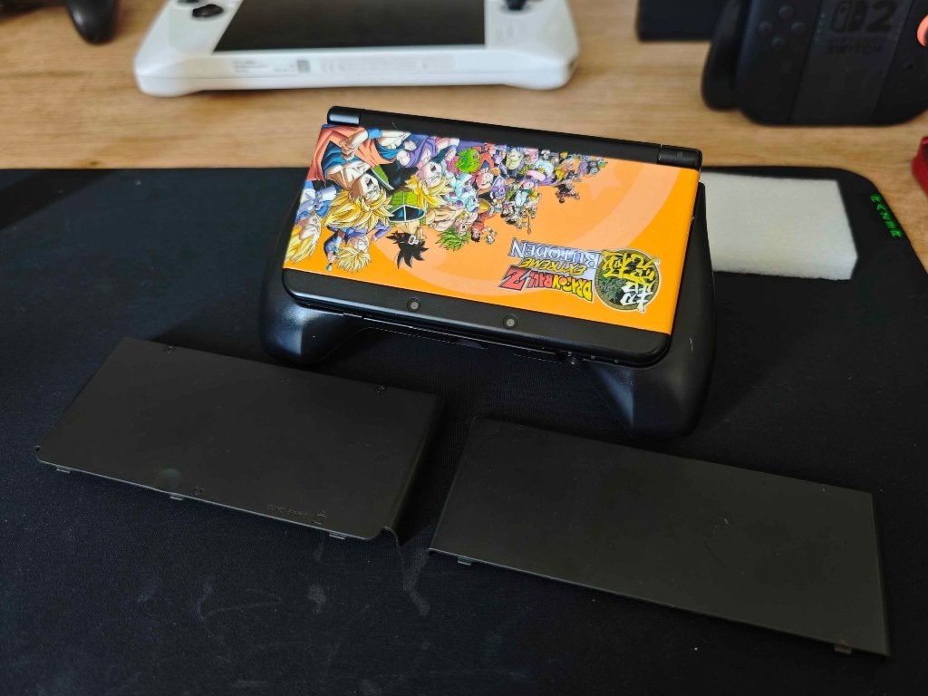 Nintendo New3DS, Consoles de jeu & Jeux vidéo, Consoles de jeu | Nintendo 2DS & 3DS, Enlèvement, Utilisé, Noir, 3DS