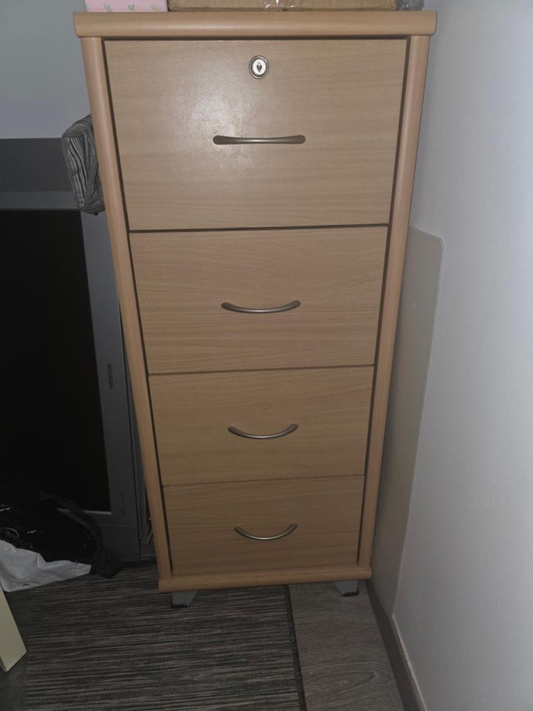 Petit meuble