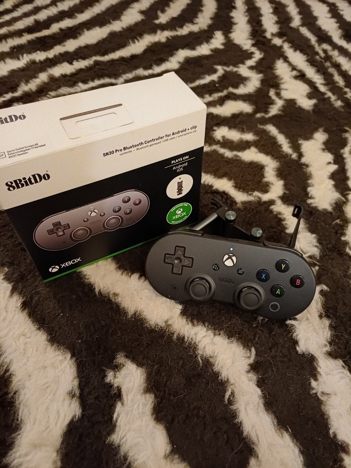 8BitDo SN30 Pro Bluetooth controller for android + clip, Enlèvement ou Envoi