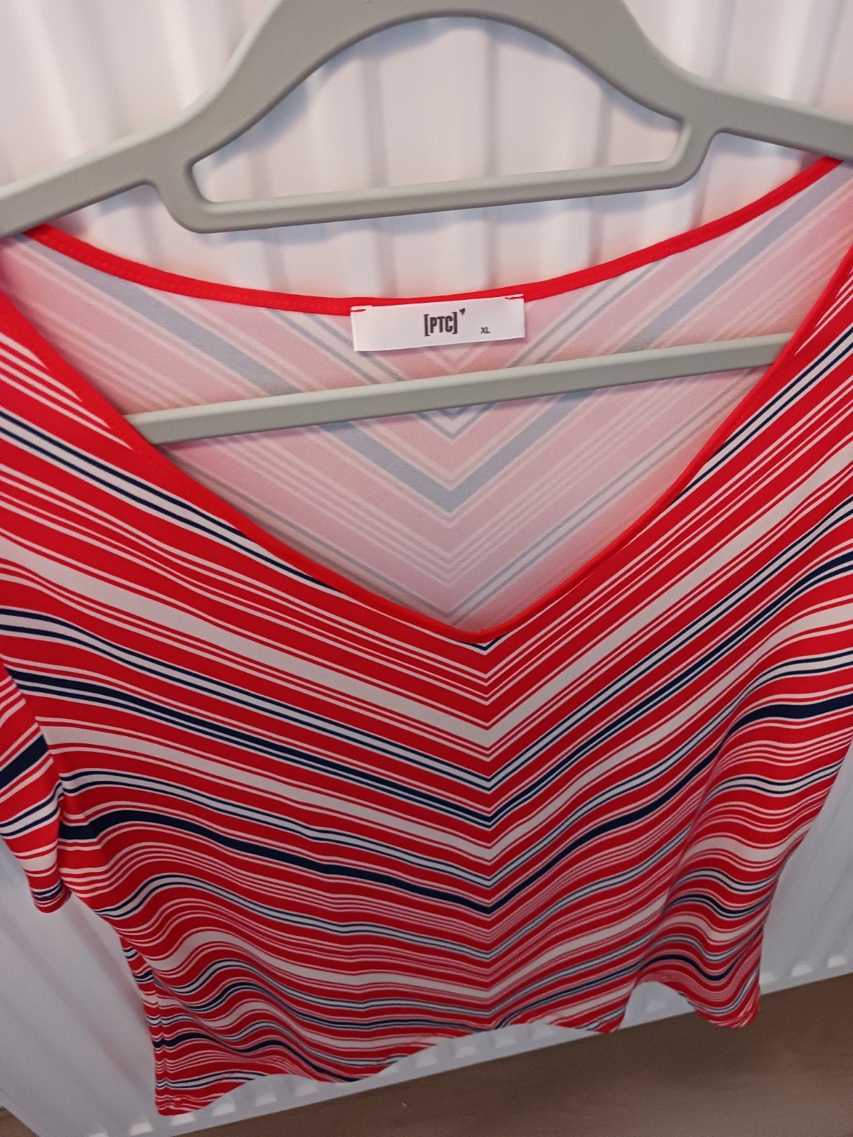 T- shirt merk PTC te koop. maat L, Kleding | Dames, T-shirts, Ophalen, Maat 42/44 (L)