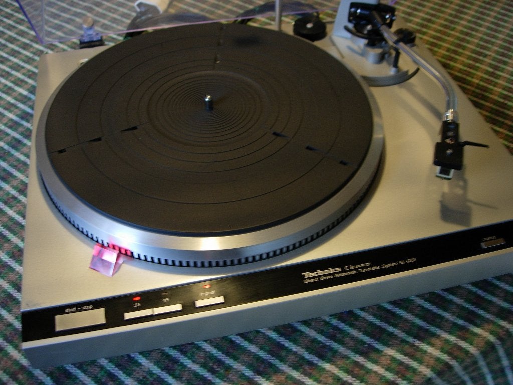 Technics SL-Q33 Direct Drive Ne fonctionne qu'en Manuel, TV, Hi-fi & Vidéo, Tourne-disques, Enlèvement, Comme neuf, Technics
