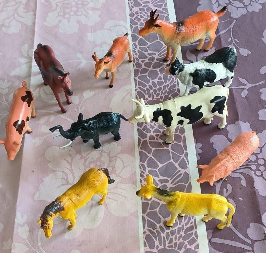 Set bestaande uit miniatuur boerderijdieren (PVC-kunststof), Ophalen of Verzenden, Zo goed als nieuw, Boerderijdier, Overige typen