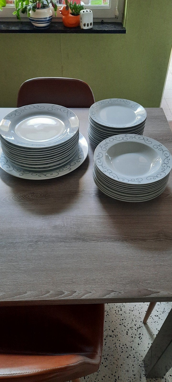 Servies kringel, Ophalen