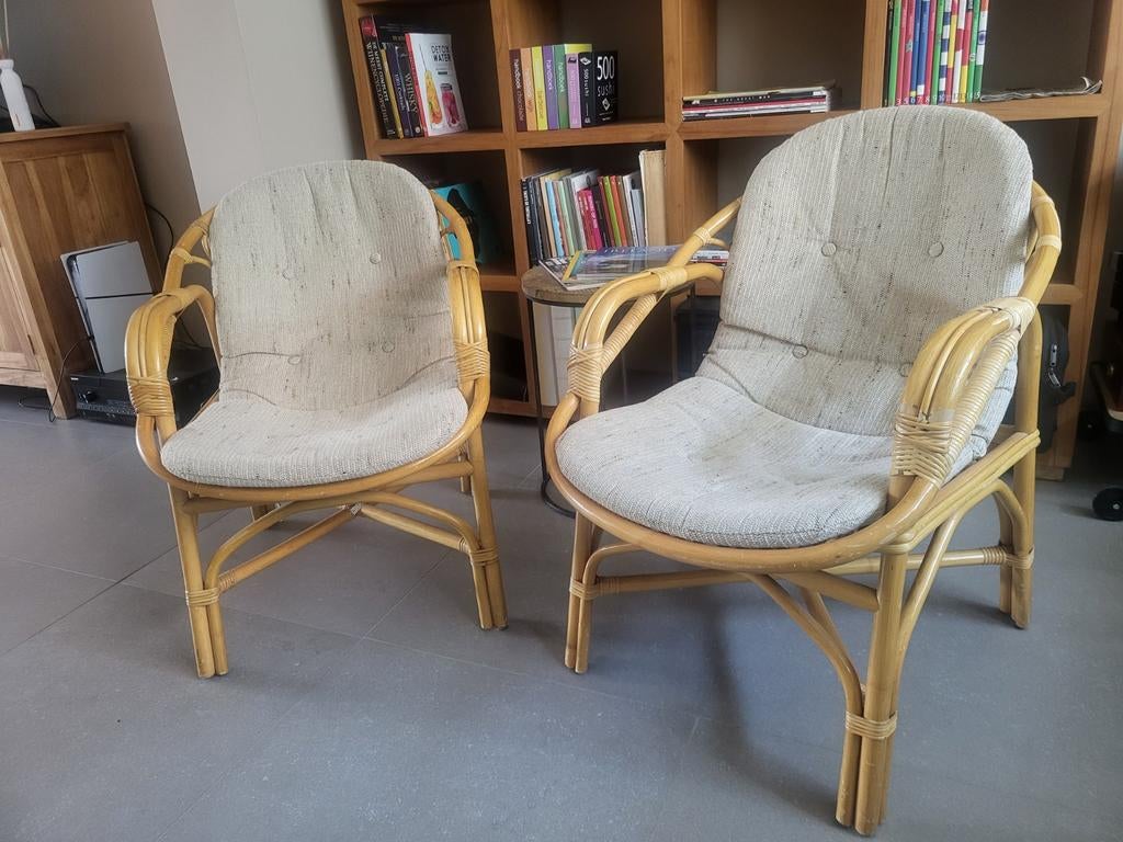​Set van 2 vintage rotan fauteuils met comfortabele kussens, Antiek en Kunst, Antiek | Meubels | Stoelen en Sofa's, Ophalen