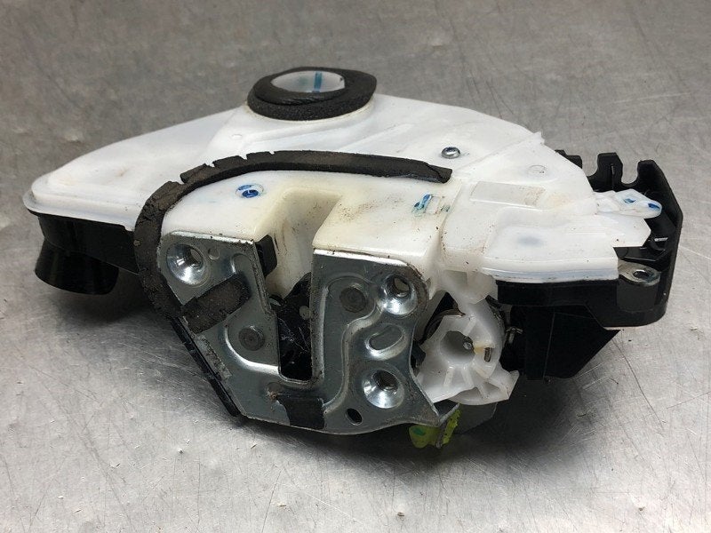 PORTIERSTANGEN LINKS VOOR Suzuki Celerio (LF) (01-2014/-), Gebruikt, Suzuki