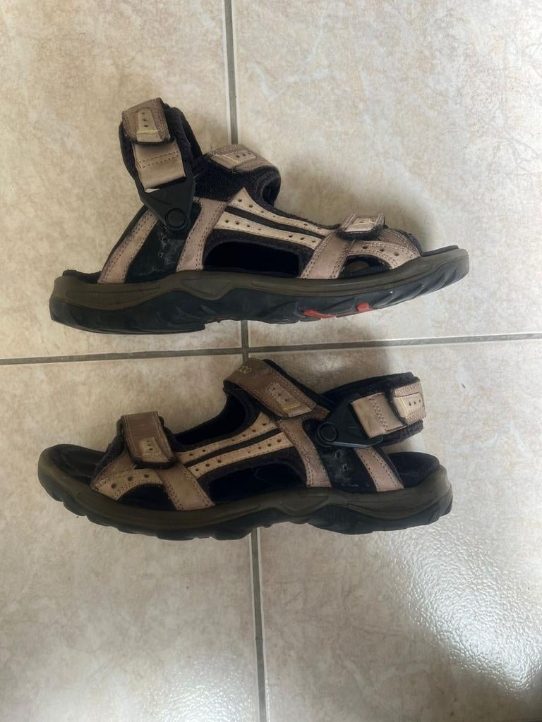 Ecco sandalen maat 40, Ophalen