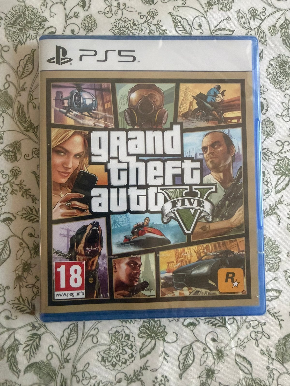 Gta 5 en MW3 PS5, Enlèvement ou Envoi, À partir de 18 ans, 3 joueurs ou plus, Un ordinateur