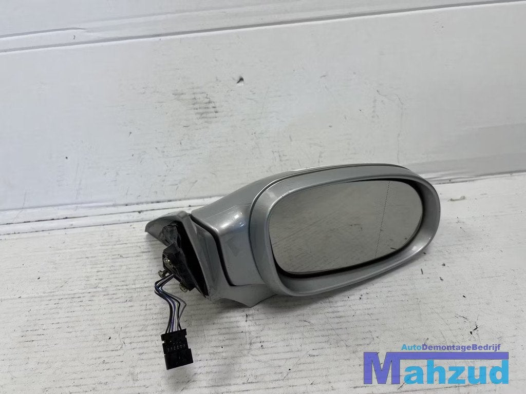 MERCEDES SLK R170 Zilver 744 rechts spiegel 2000-2004, Mercedes-Benz AG, Mercedes-Benz, Utilisé, Mercedesstrasse 120
70372  Stuttgart, DE