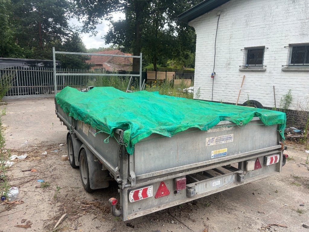 Geremde aanhangwagen ifor Willems, Enlèvement, Utilisé