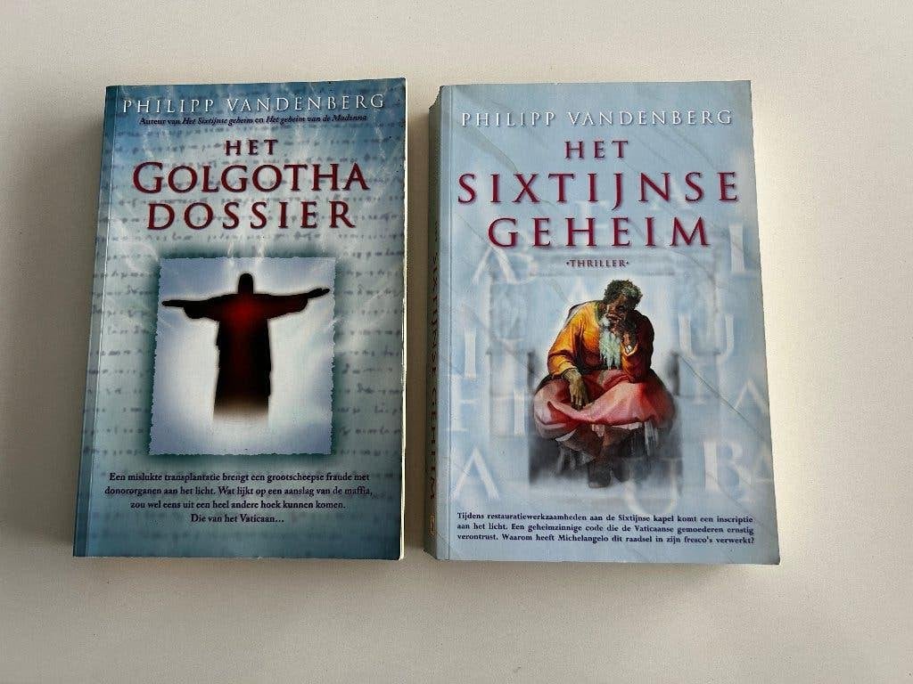 Philipp Vandenberg- 4 historische trillers, Gelezen, Philipp Vandenberg, Ophalen of Verzenden, Nederland