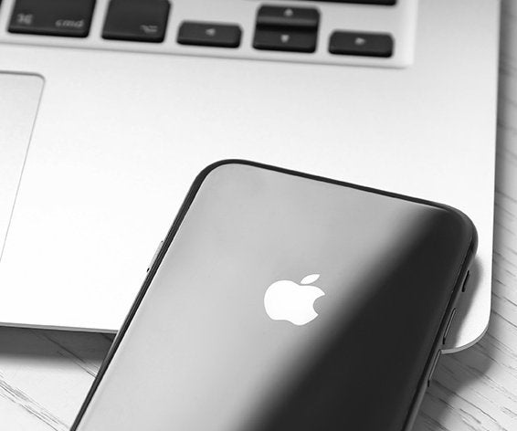 iPhone SE modèle spécial défense, Télécoms, Enlèvement ou Envoi, Comme neuf, 64 GB, Sans abonnement