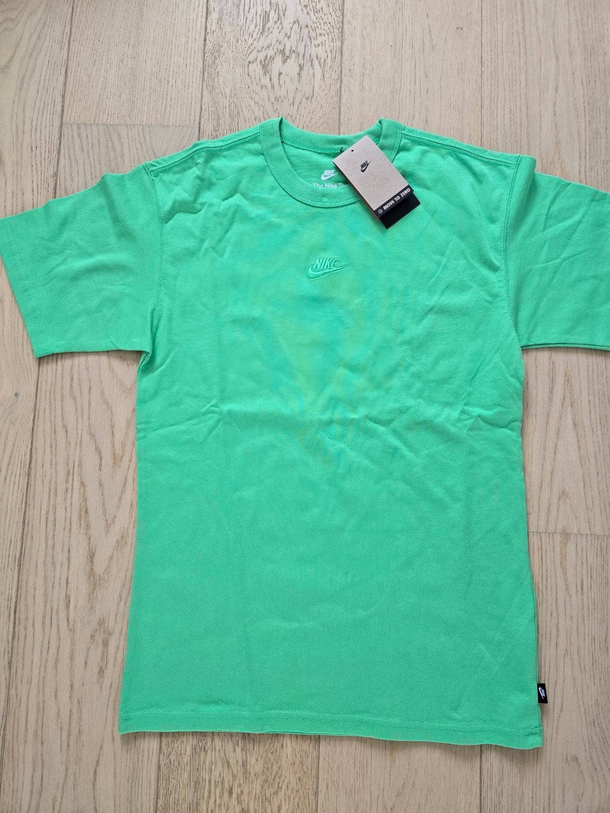 T-shirt Nike Sportswear Premium S, Neuf, Nike, Vert, Taille 46 (S) ou plus petite