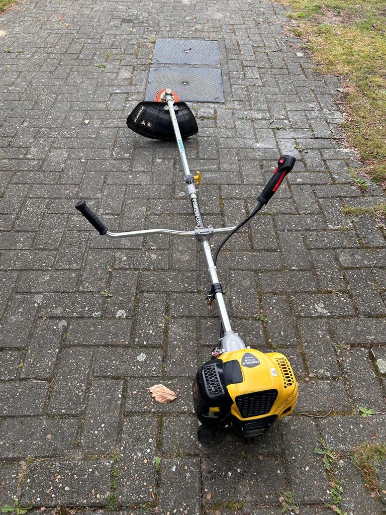 Bosmaaier Powerplus, Tuin en Terras, Bosmaaiers, Ophalen, Zo goed als nieuw, Benzine