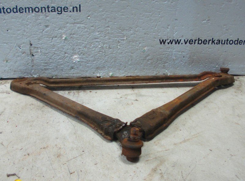 DRAAGARM RECHTS VOOR Ford Taunus (01-1970/02-1976), Auto-onderdelen, Gebruikt, Henry-Ford-Straße  1
50735  Köln, DE, Ford-Werke GmbH