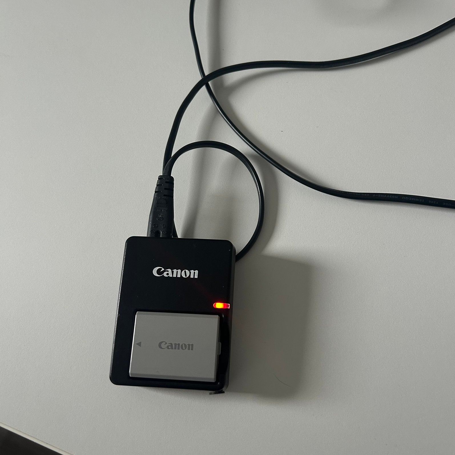Canon accu LC-E5E, Audio, Tv en Foto, Gebruikt, Canon, Canon, Accu