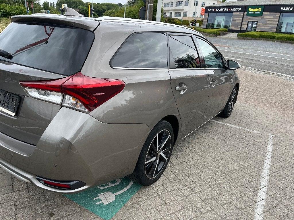 TOYOTA, Achat, Entreprise, Boîte manuelle, 5 portes