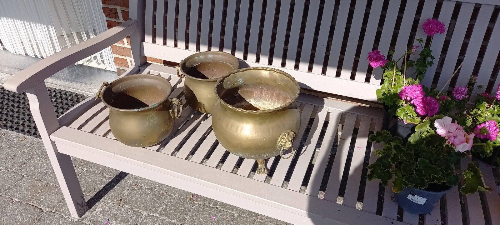 cachepots, Ophalen