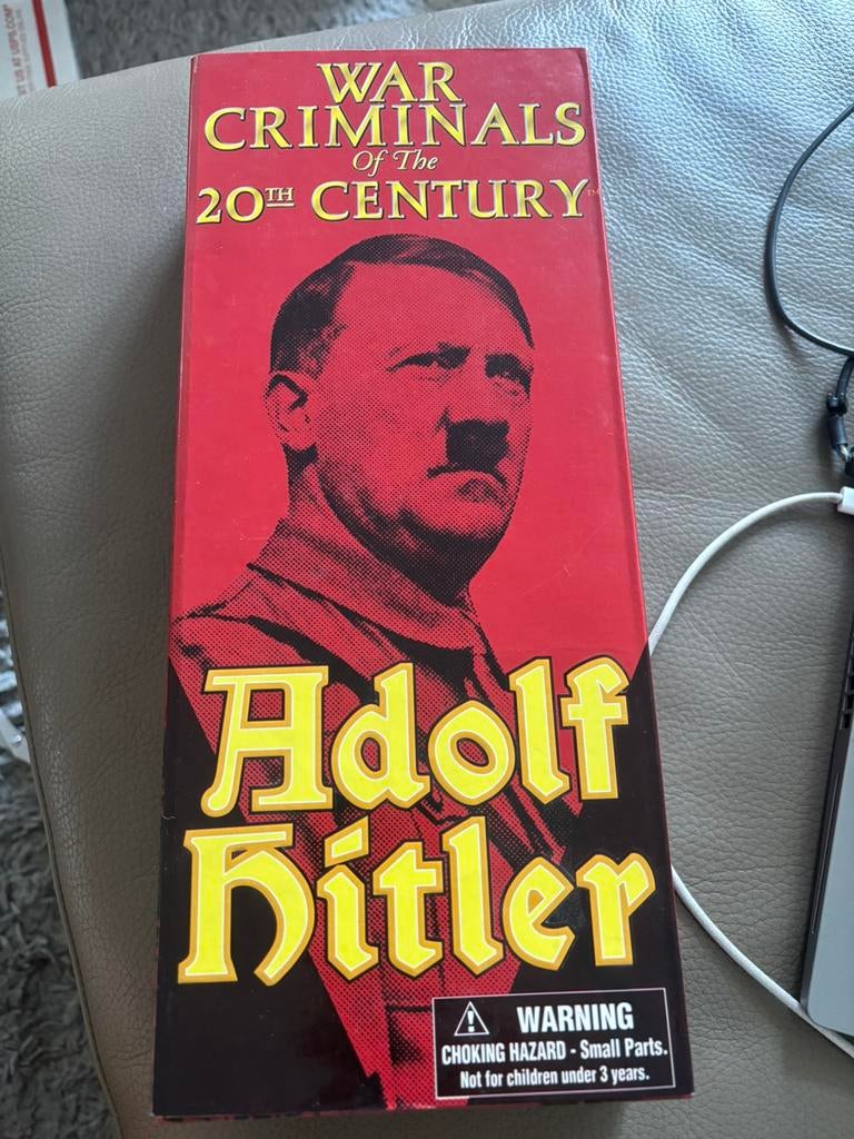 1/6 figuur Adolf Hitler - in the past Toys/War Criminals 20, Verzamelen, Militaria | Tweede Wereldoorlog, Ophalen of Verzenden