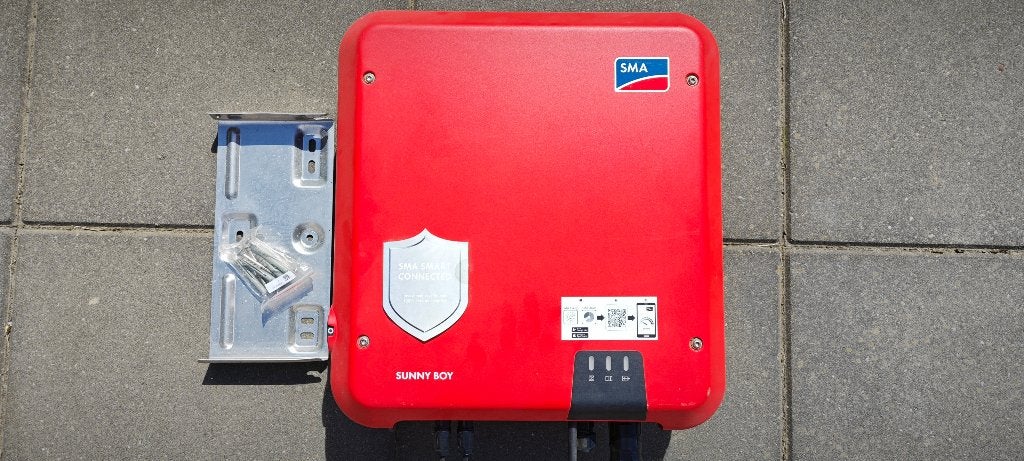 SMA Sunny Boy SB3.0-1AV-41 Omvormer (3 kW), Doe-het-zelf en Bouw, Ophalen, Gebruikt, Overige typen, 200 wattpiek of meer
