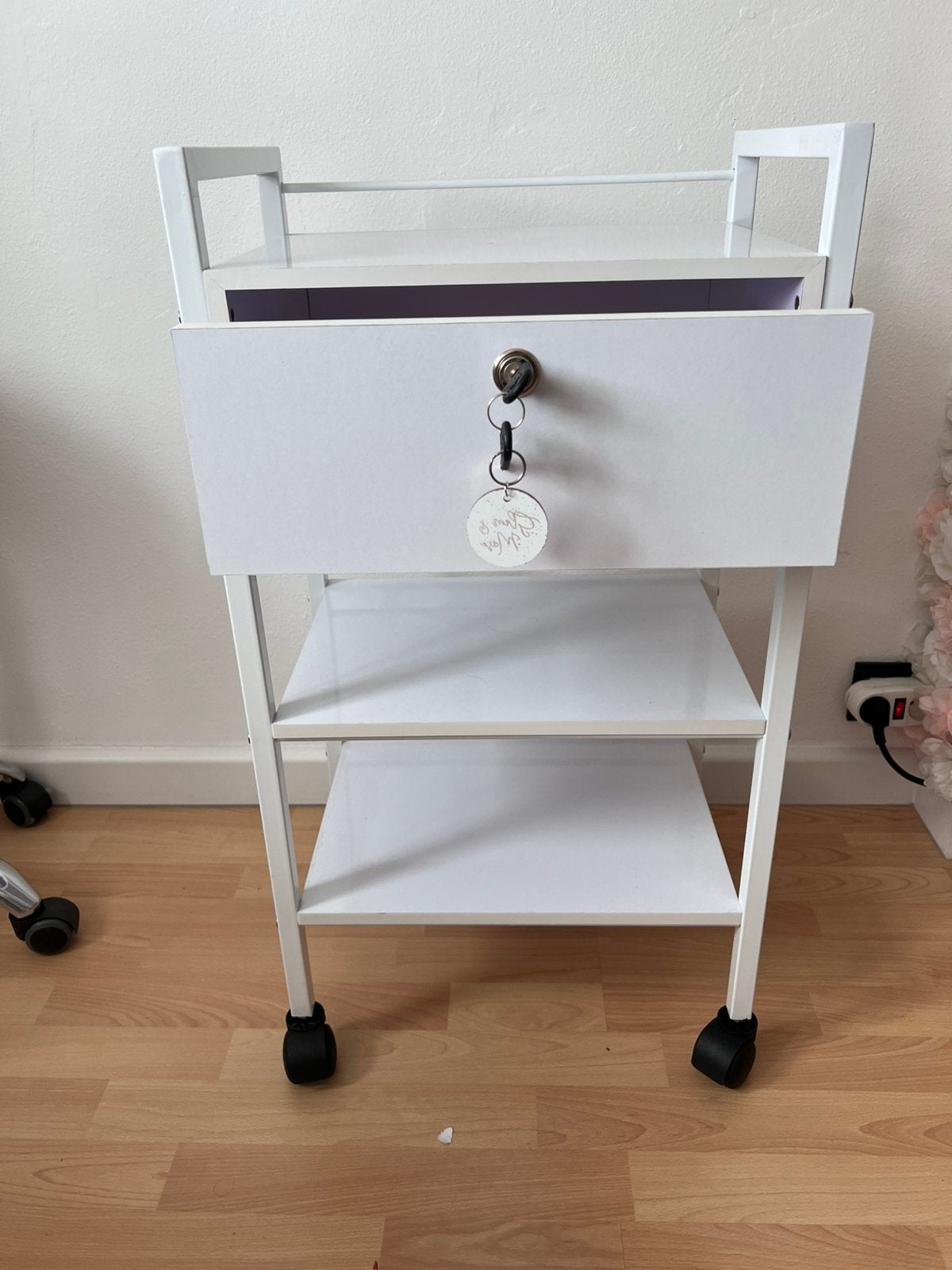 Trolley / bijzet tafeltje / beauty, Ophalen, Zo goed als nieuw