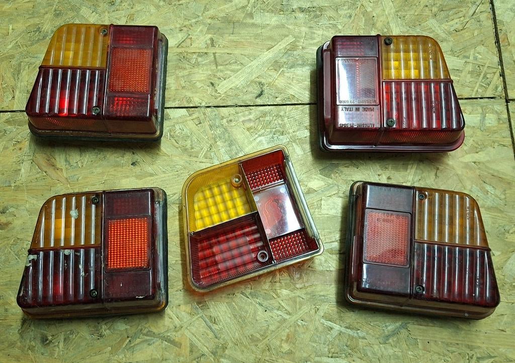 Originele achterlichten Citroën 2cv / 2pk. Prijs per stuk., Ophalen of Verzenden, Citroën