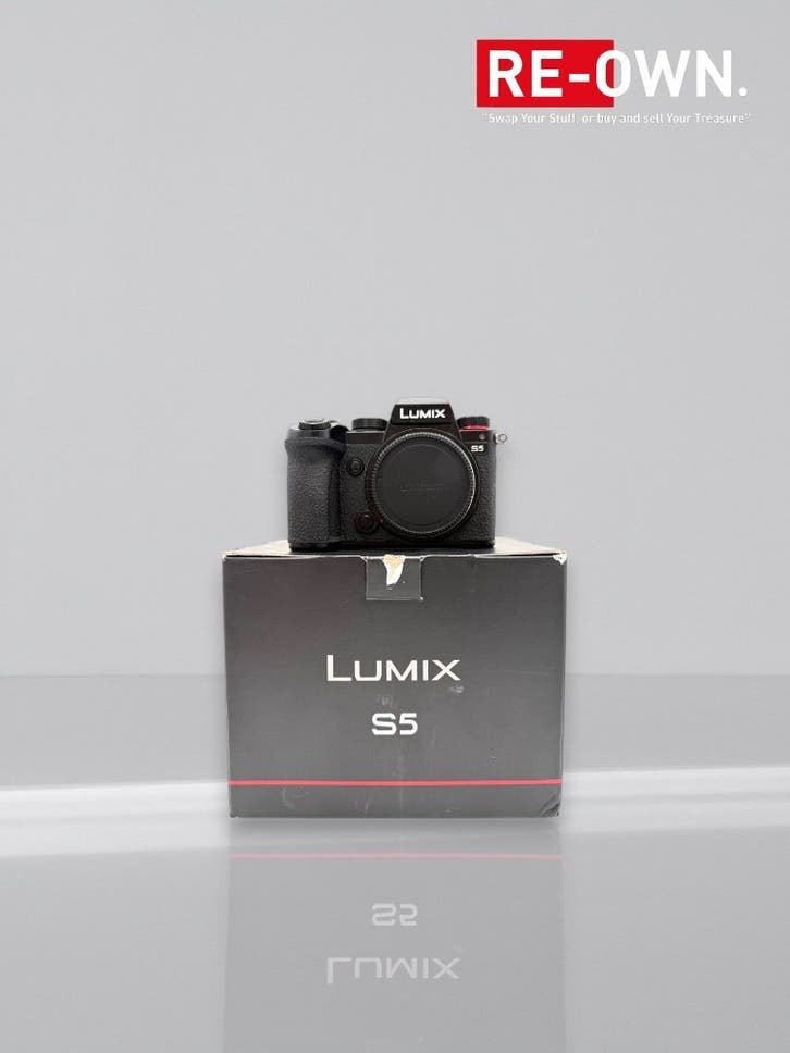 PANASONIC LUMIX DC-S5 BODY | TOPSTAAT | GARANTIE | DOOS, Chargeur, Panasonic, Enlèvement ou Envoi, .