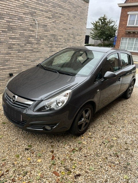 Opel Corsa, Autos, Achat, 63 kW, 124 g/km, 5 portes