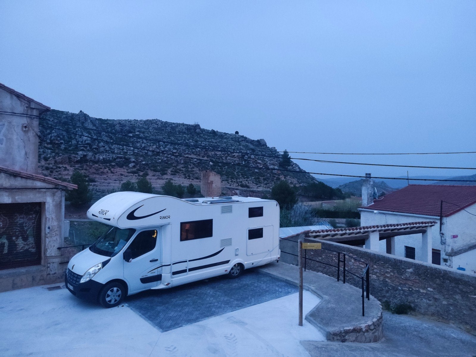 Rimor Katamarano Sound, Caravans en Kamperen, Mobilhomes, Chemisch toilet, Alkoof, Luifel, Particulier