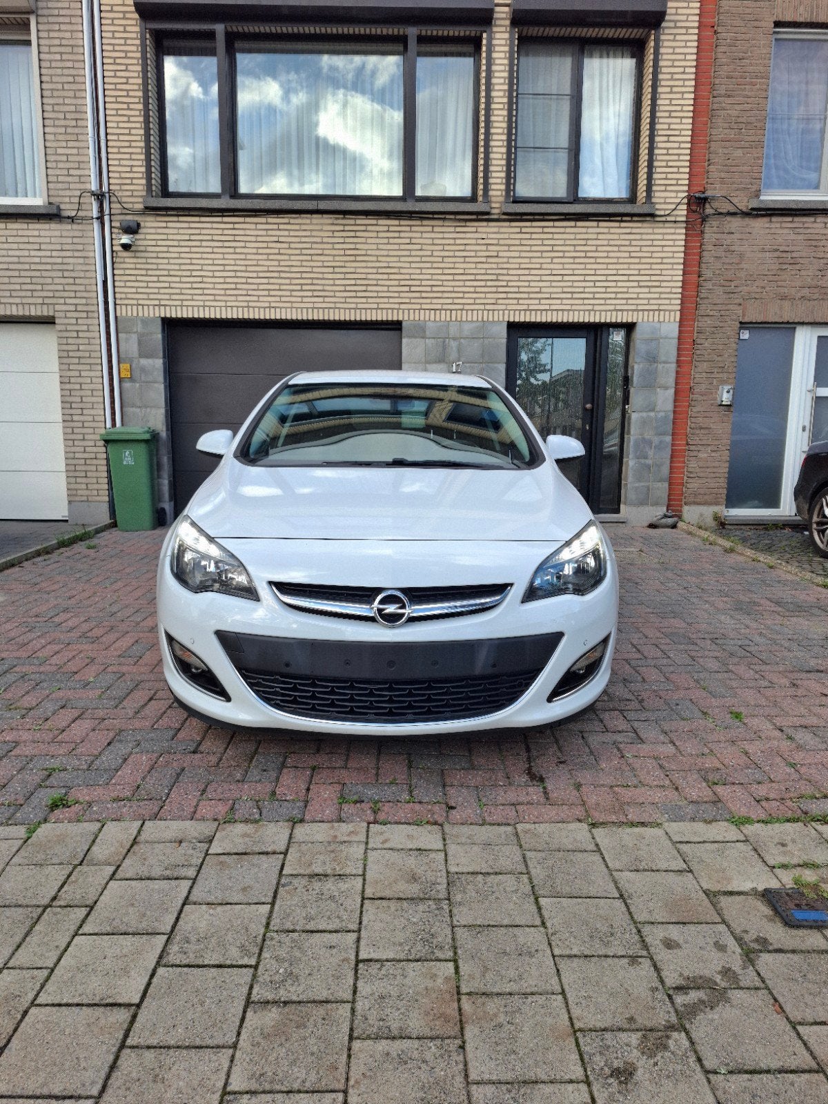 OPEL ASTRA 1.4 EXCLUSIVE | ESSENCE | FLEXFIX | NAVI | CLIMAT, Euro 5, Achat, https://public.car-pass.be/vhr/c61b870c-1fc4-4122-8472-b1e5d7070921