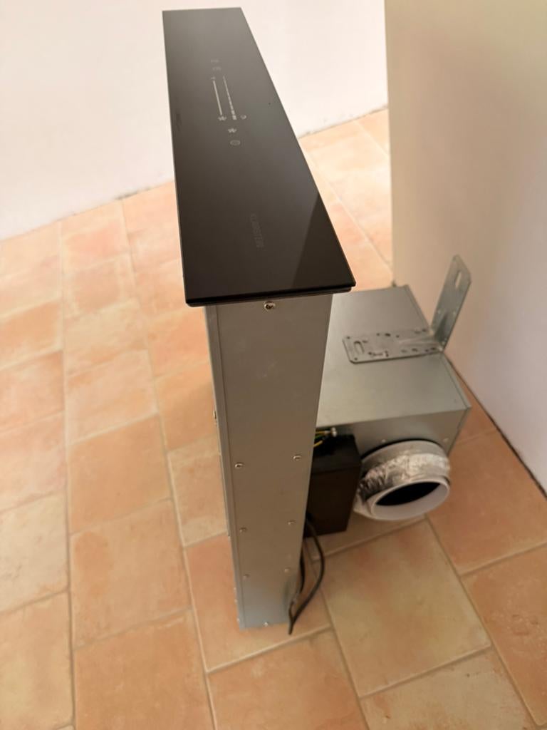 Hotte aspirante downdraft Klarstein Royal Flush Eco 60 neuve, Elektronische apparatuur, Afzuigkappen, Ophalen, Onderbouw afzuigkap