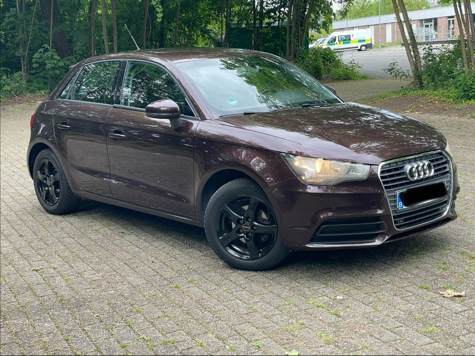 audi A1 1.2 TFSI BENZINE SPORTBACK  1STE EIGENAAR  4 deurs, Auto's, Voorwielaandrijving, Stof, A1, Zwart
