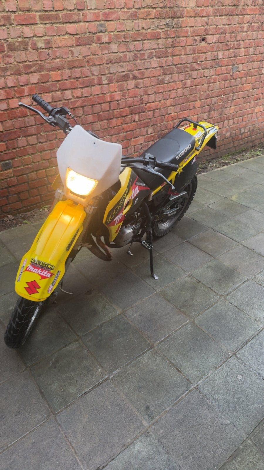 Suzuki rmx 50, Fietsen en Brommers, Ophalen, Zo goed als nieuw, Suzuki